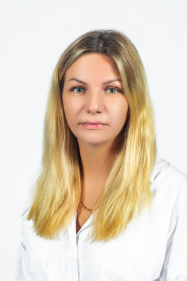 Учитель-логопед Безуглова Анастасия Алексеевна Учитель-логопед Безуглова Анастасия Алексеевна